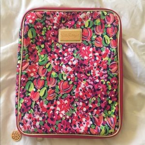 Lilly Pulitzer Portfolio case